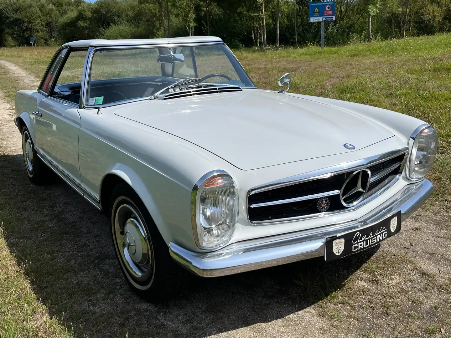Mercedes-Benz 230 Pagode Alb - 1