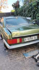 Se vende Mercedes SEC 500 Inundado