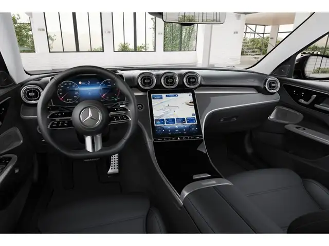 Mercedes-Benz C-Class view 7