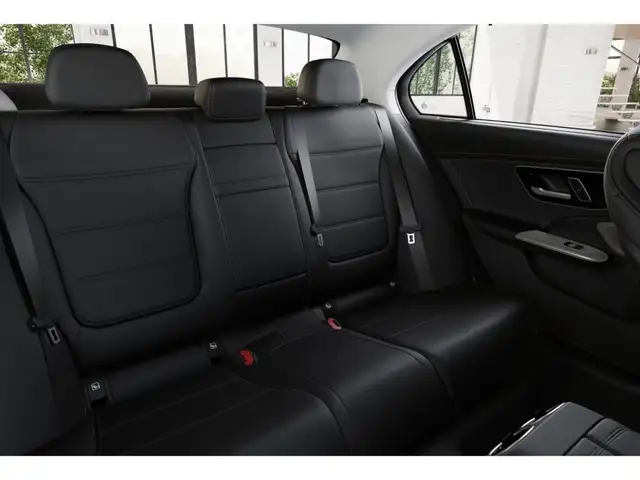 Mercedes-Benz C-Class view 10
