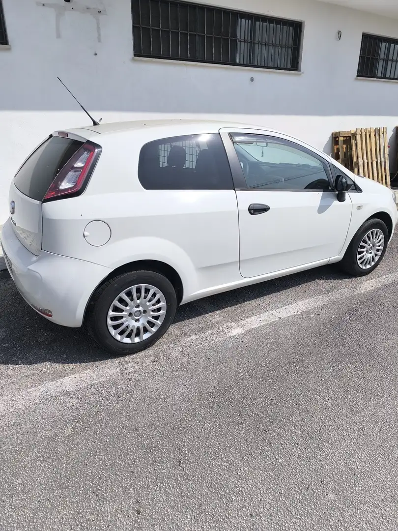 Fiat Grande Punto 1.4 Actual easypower Gpl 77cv 3p - 1