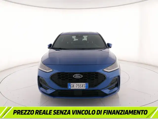 Ford Focus view 5