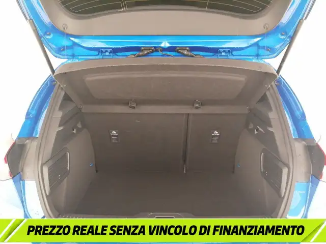 Ford Focus view 10