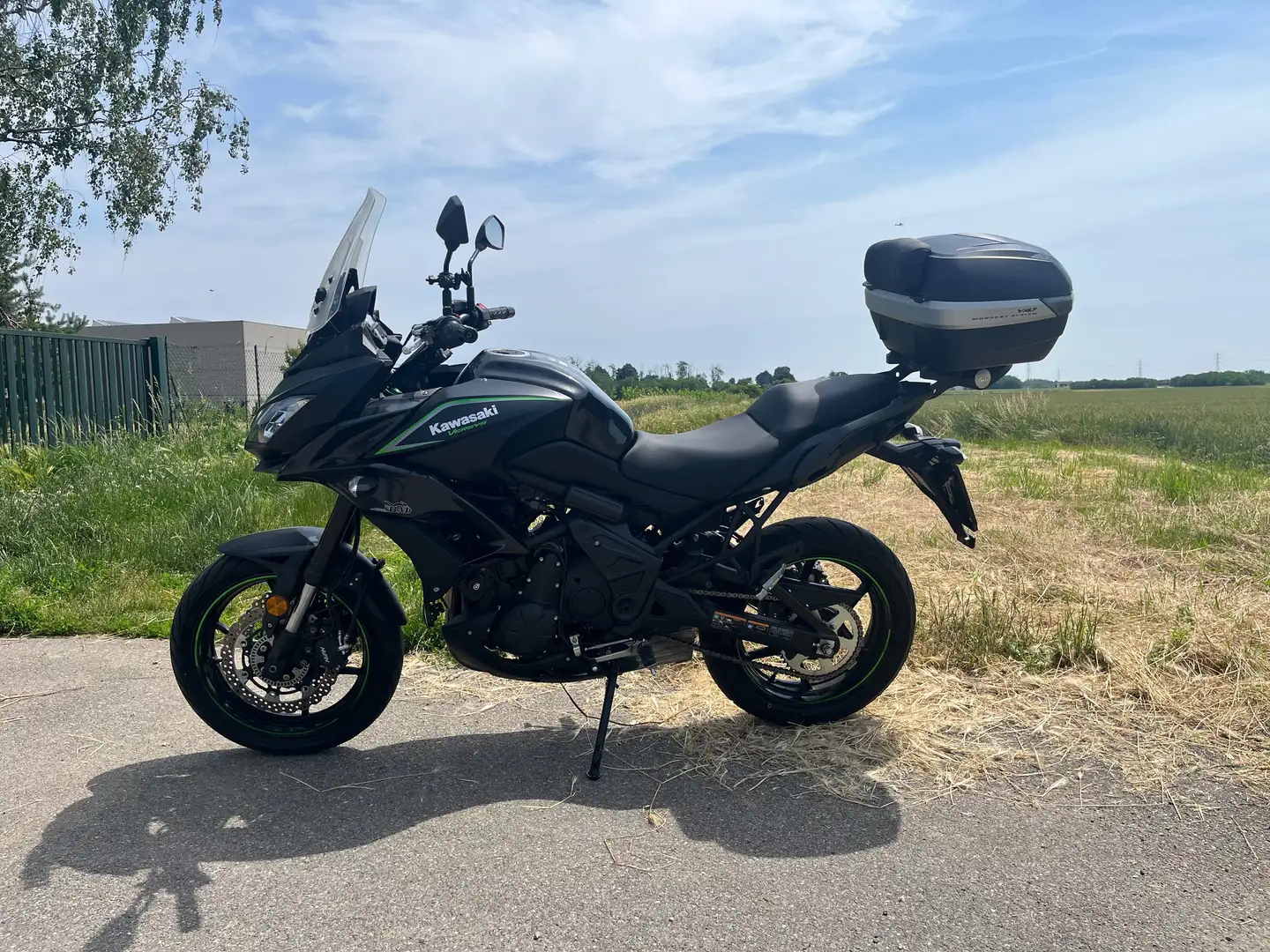 Kawasaki Versys 650 MY 2017 ABS Negru - 2