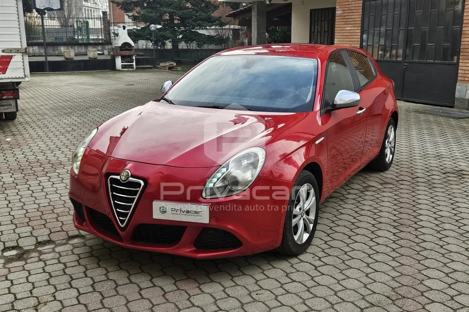 Alfa Romeo Giulietta Giulietta 2.0 JTDm-2 170 CV Progression Rot - 1