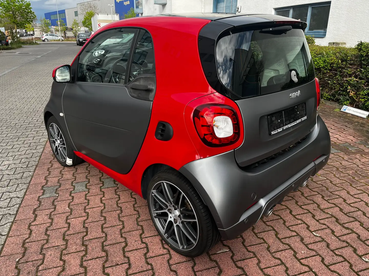 smart forTwo Brabus (453.362) Grau - 2