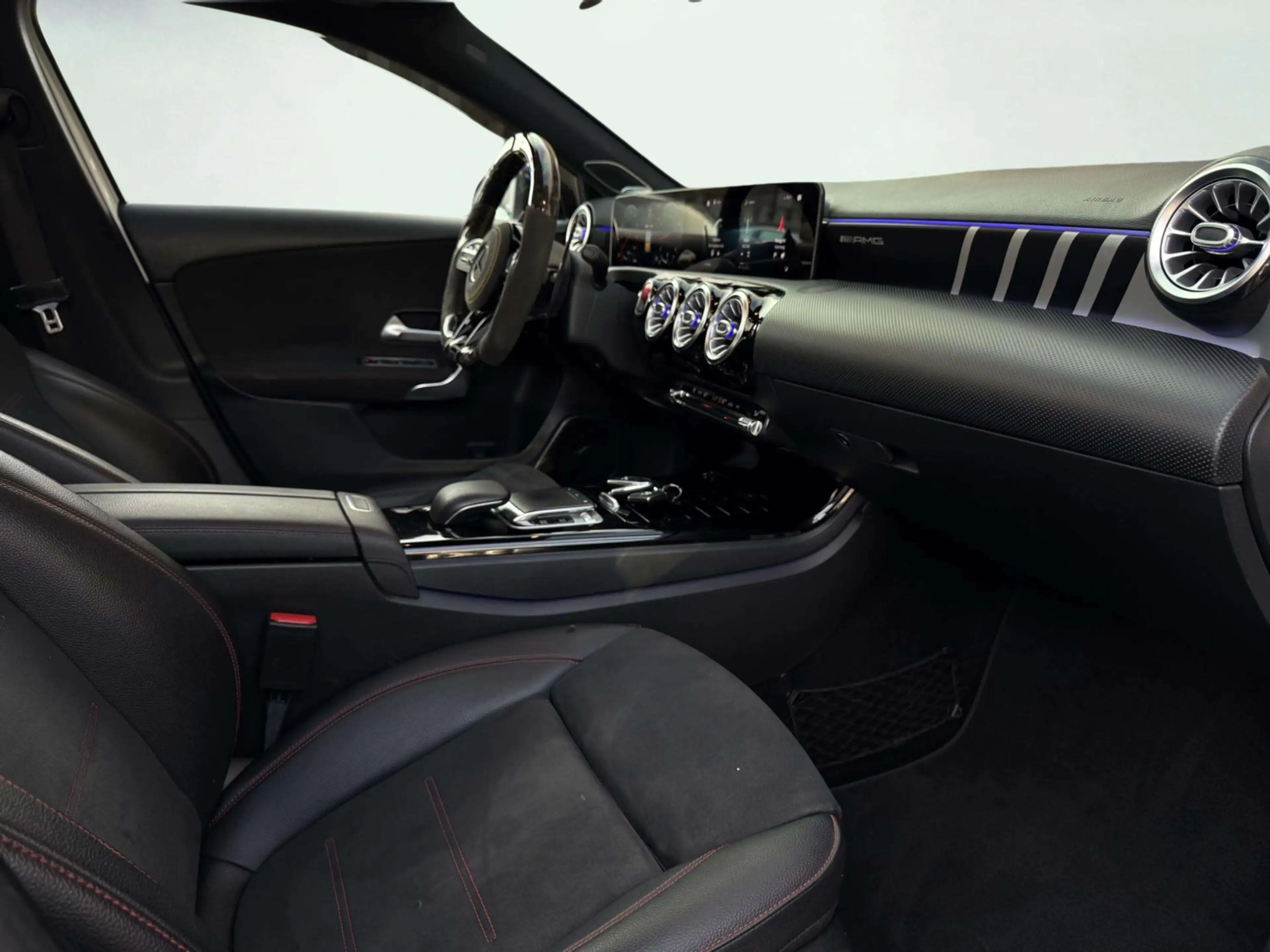 Mercedes-Benz A 200 Business Solution AMG | UNIEK | Uitlaatsysteem | V — photo 14