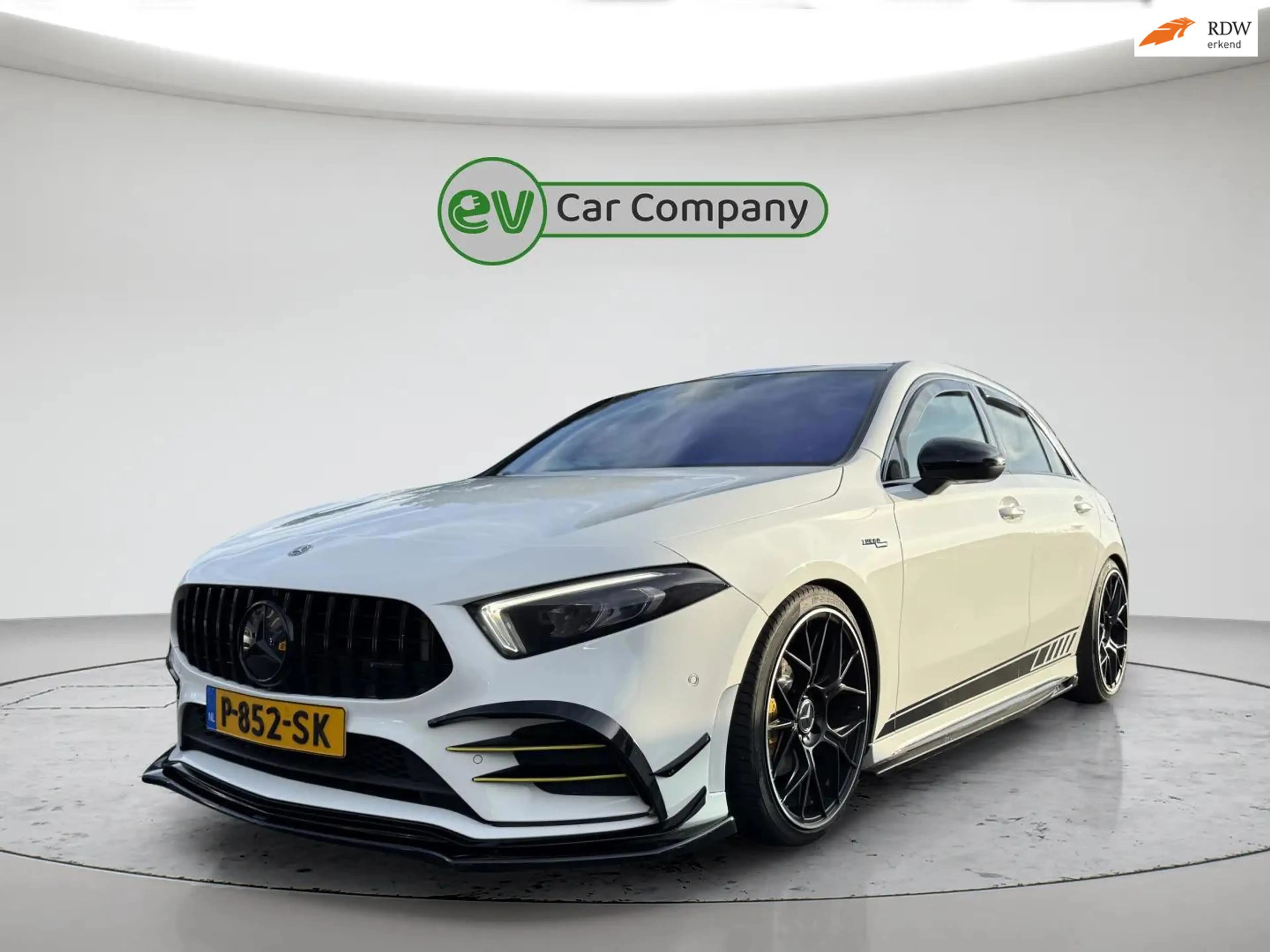 Mercedes-Benz A 200 Business Solution AMG | UNIEK | Uitlaatsysteem | V