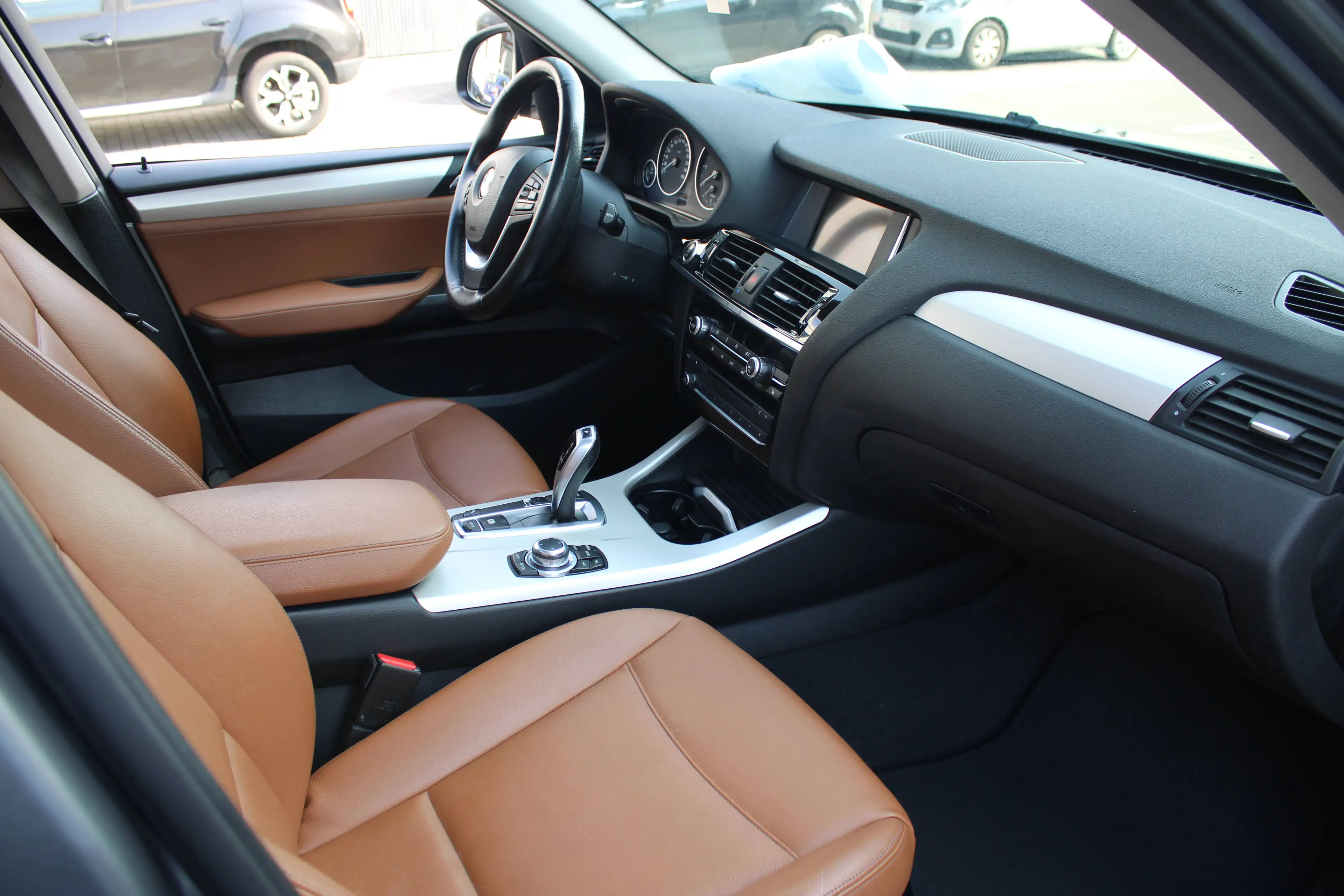 BMW X3 2.0 dA+BOÎTE AUTO+CUIR+TOIT PANO //EURO 6b// — photo 14