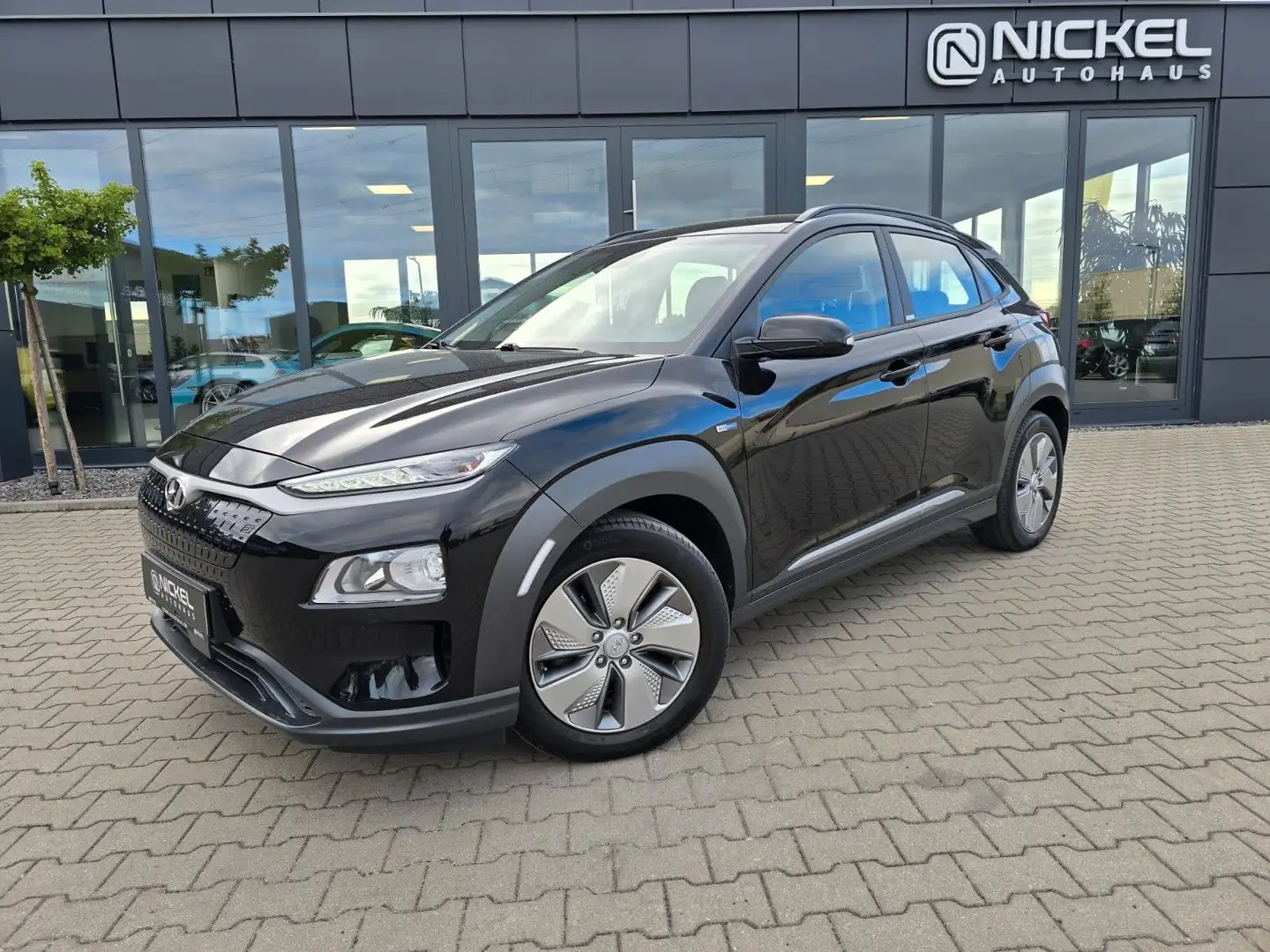 Hyundai KONA Business Elektro*Led*Acc*Shz*Kamera* Schwarz - 1