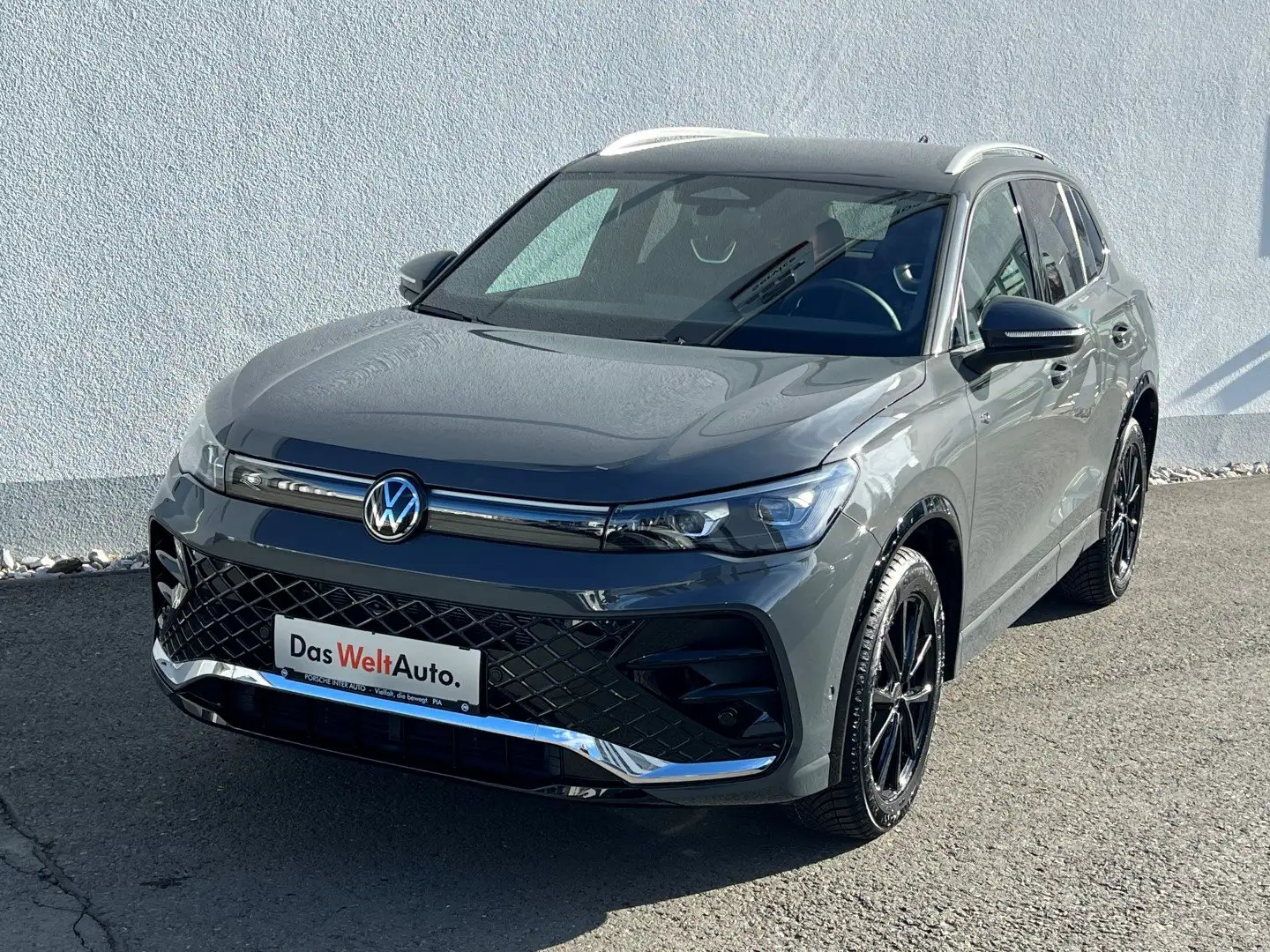 Volkswagen Tiguan R-Line TDI DSG Grau - 2
