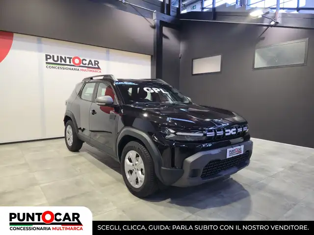 Dacia Duster view 3