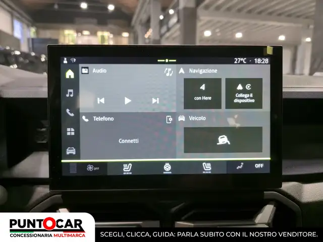 Dacia Duster view 18