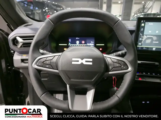 Dacia Duster view 28