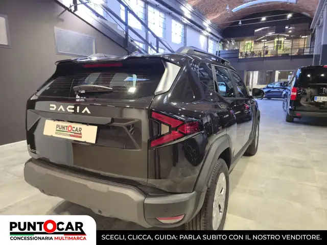 Dacia Duster view 4