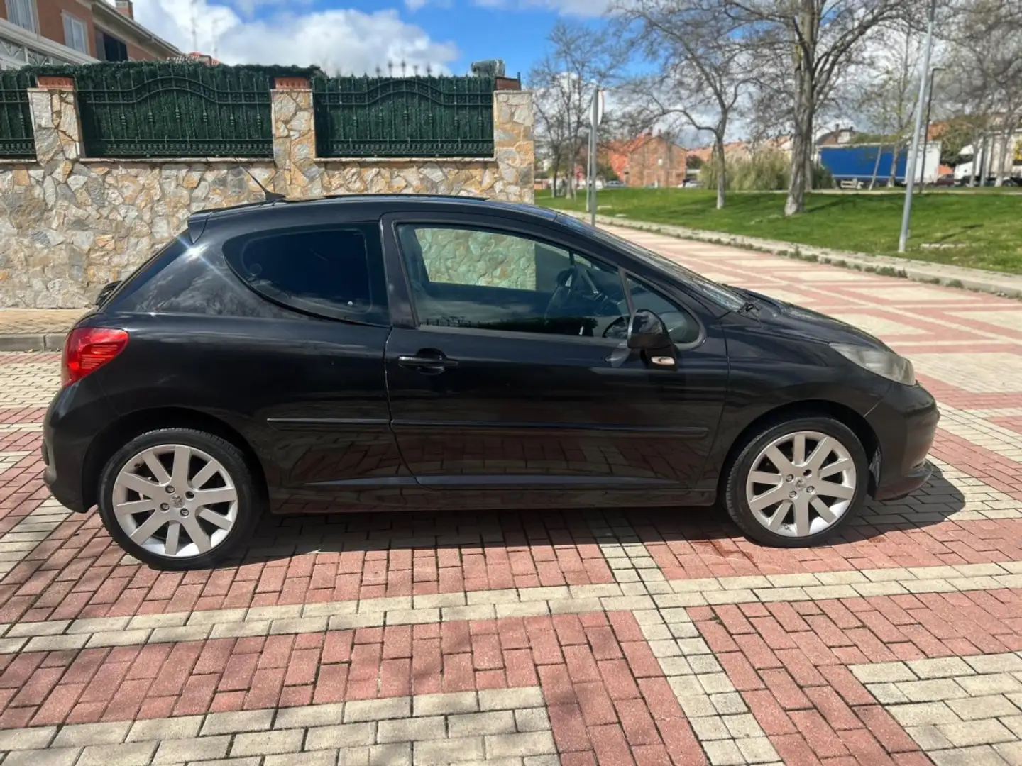 Peugeot 207 1.6 THP GT 150 Black - 2