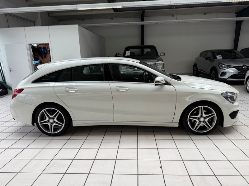 Mercedes-Benz CLA 220 Automatik Navigation SH Xenon — photo 5