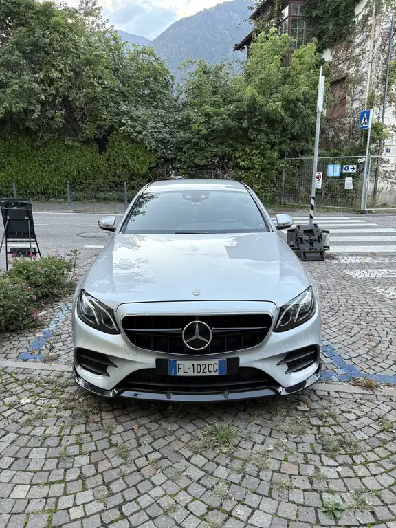 Mercedes-Benz E 220 2017 из Европы — купить под ключ