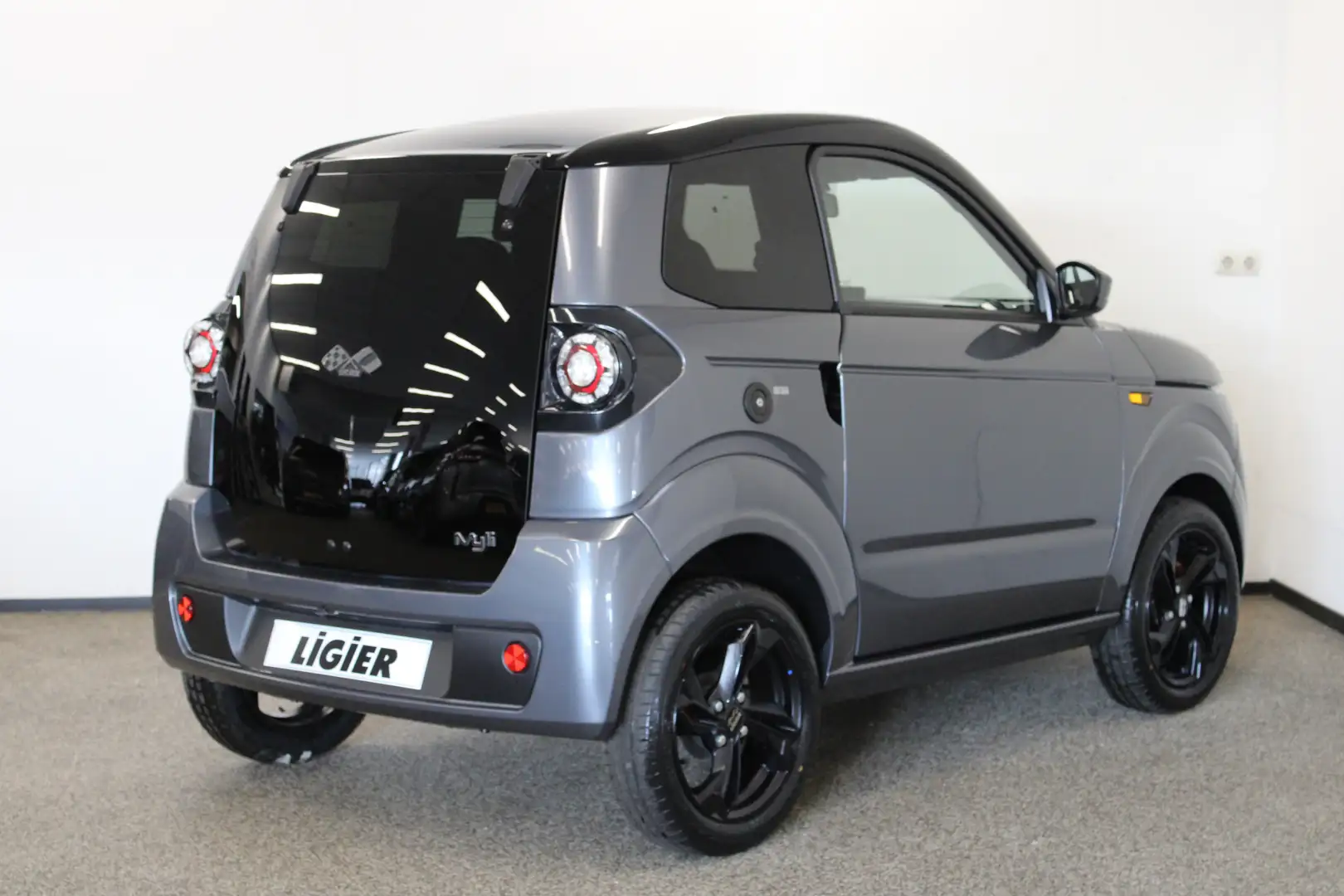 Ligier Myli Brommobiel E.PIC Gris - 2