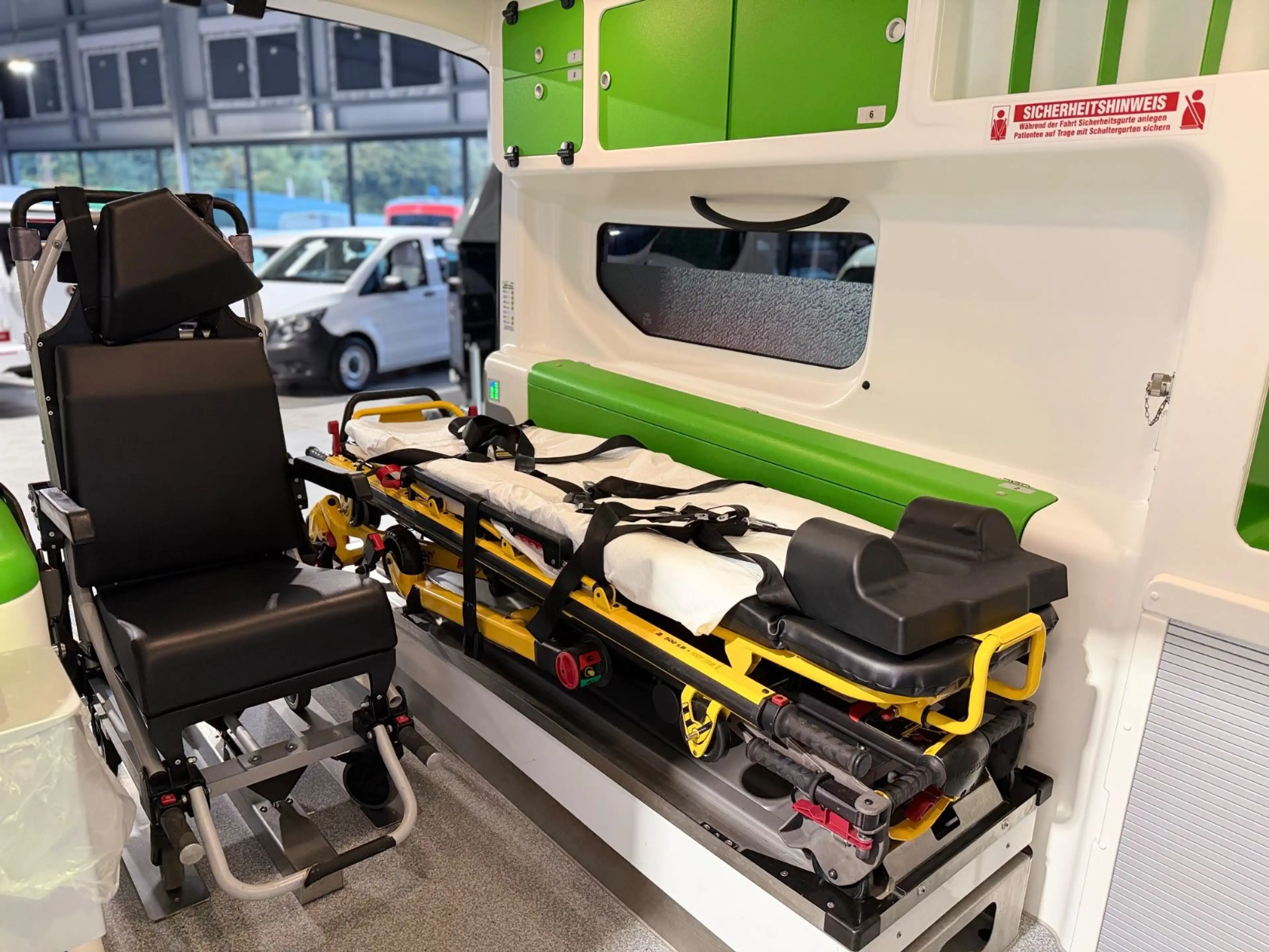 Ford Transit 330 L2*RTW*KTW*KRANKENTRANSPORTER*LIEGE — photo 14