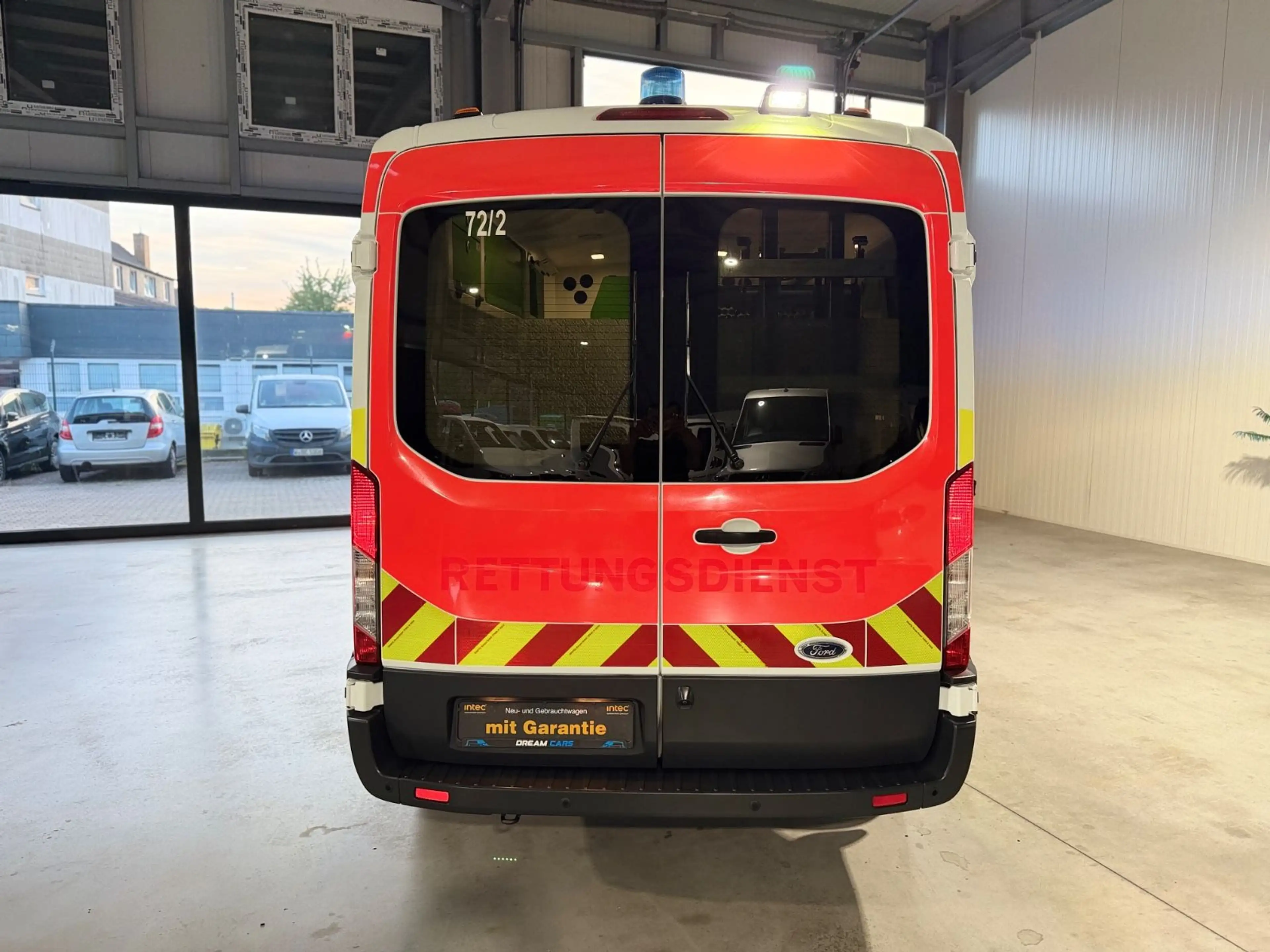 Ford Transit 330 L2*RTW*KTW*KRANKENTRANSPORTER*LIEGE — photo 8