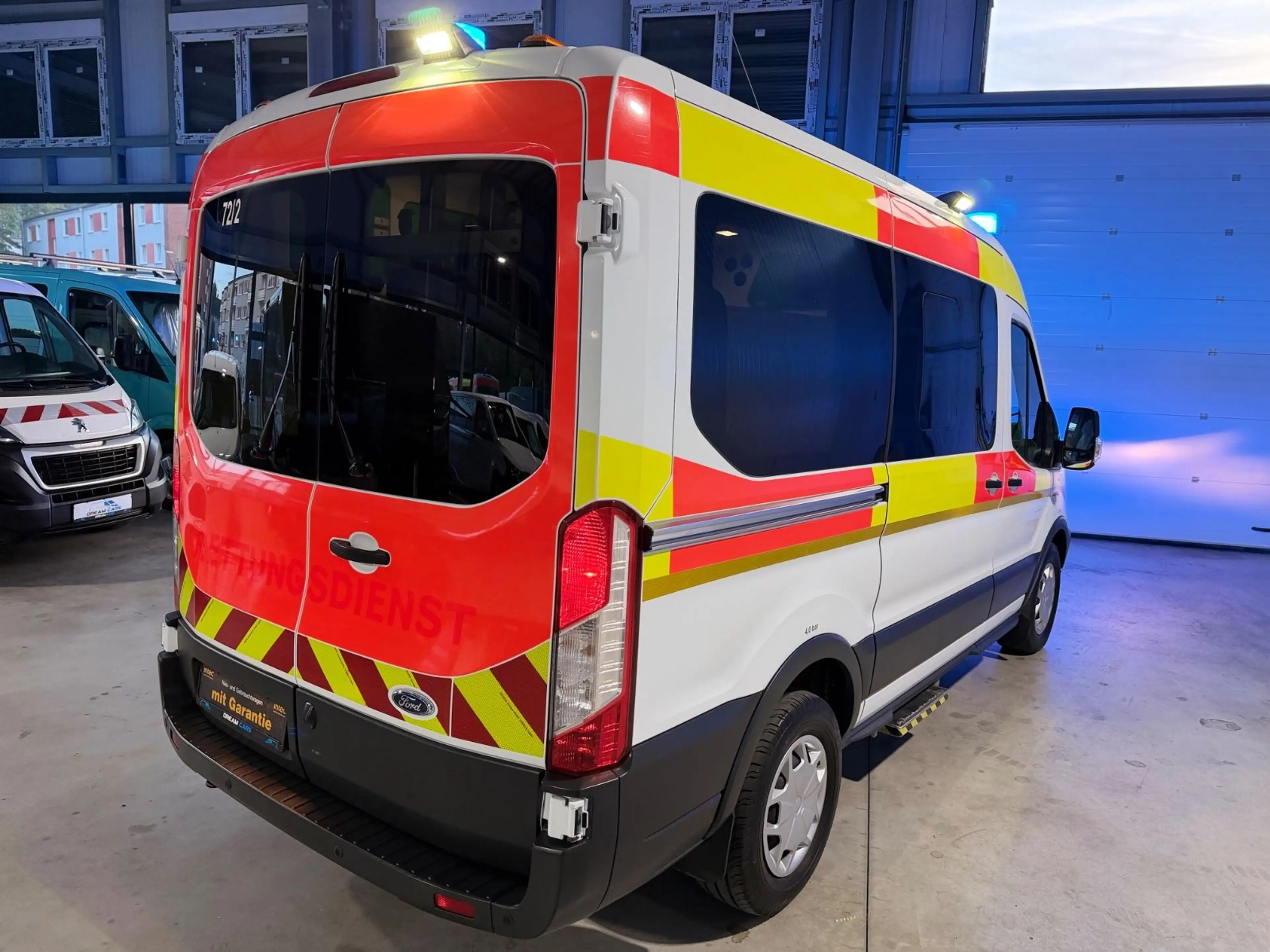 Ford Transit 330 L2*RTW*KTW*KRANKENTRANSPORTER*LIEGE — photo 5