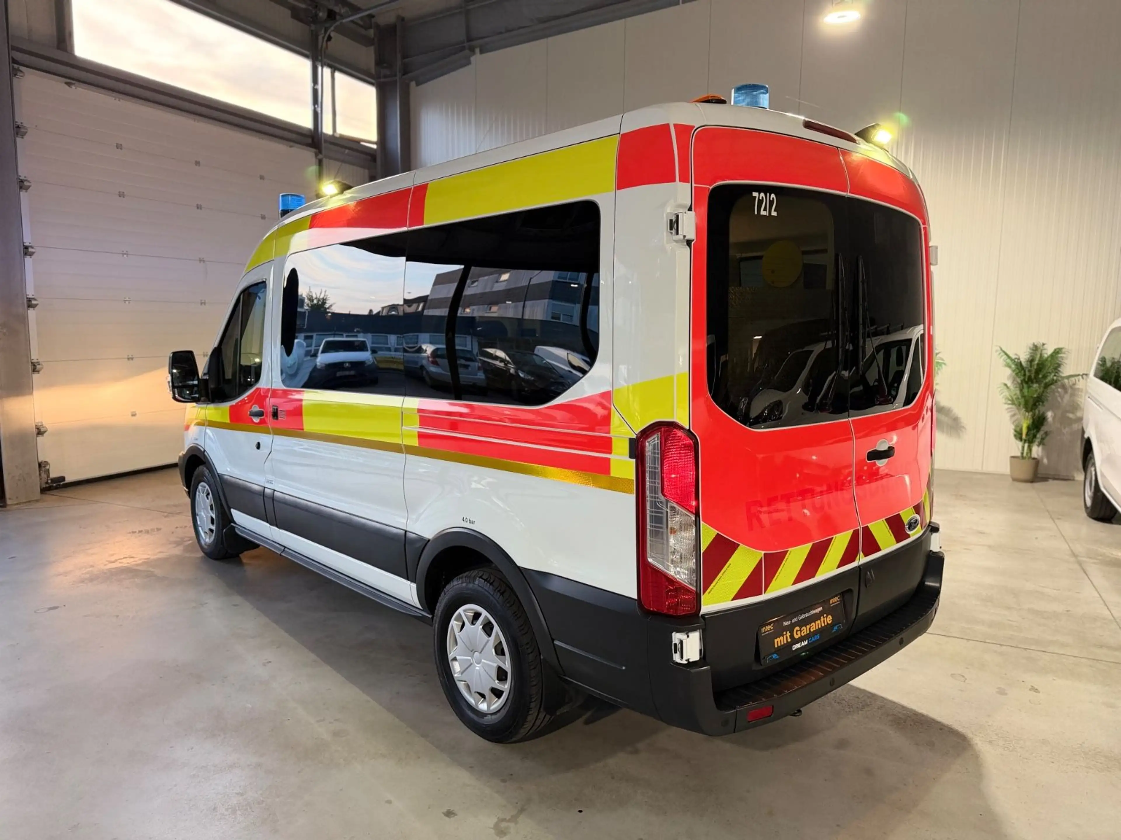Ford Transit 330 L2*RTW*KTW*KRANKENTRANSPORTER*LIEGE — photo 6