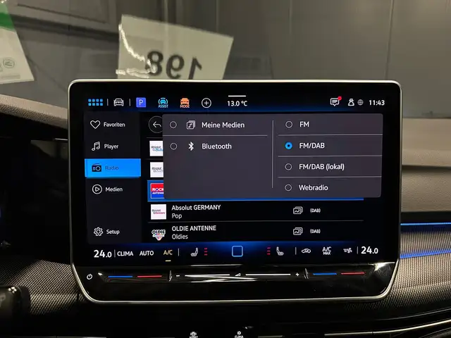 Volkswagen Golf view 26