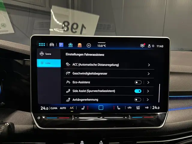 Volkswagen Golf view 24