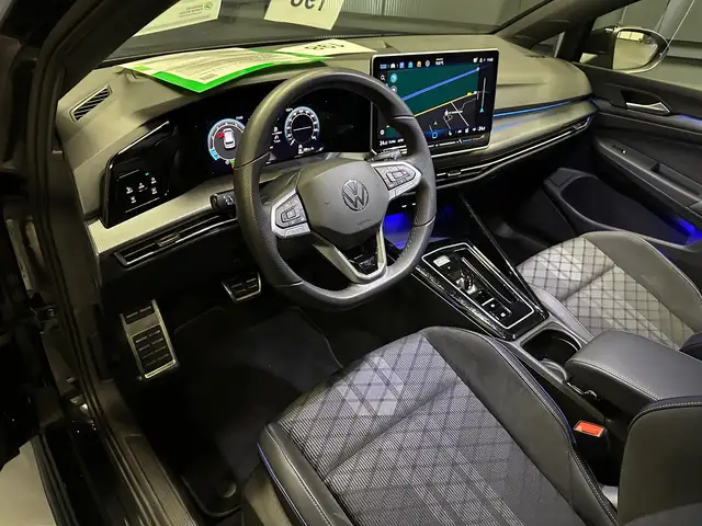 Volkswagen Golf view 15