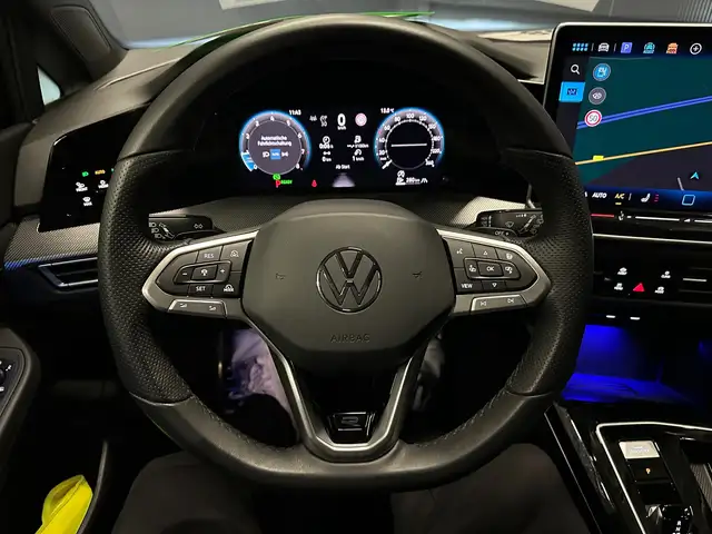 Volkswagen Golf view 16
