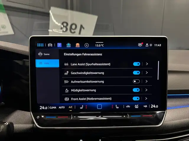 Volkswagen Golf view 23