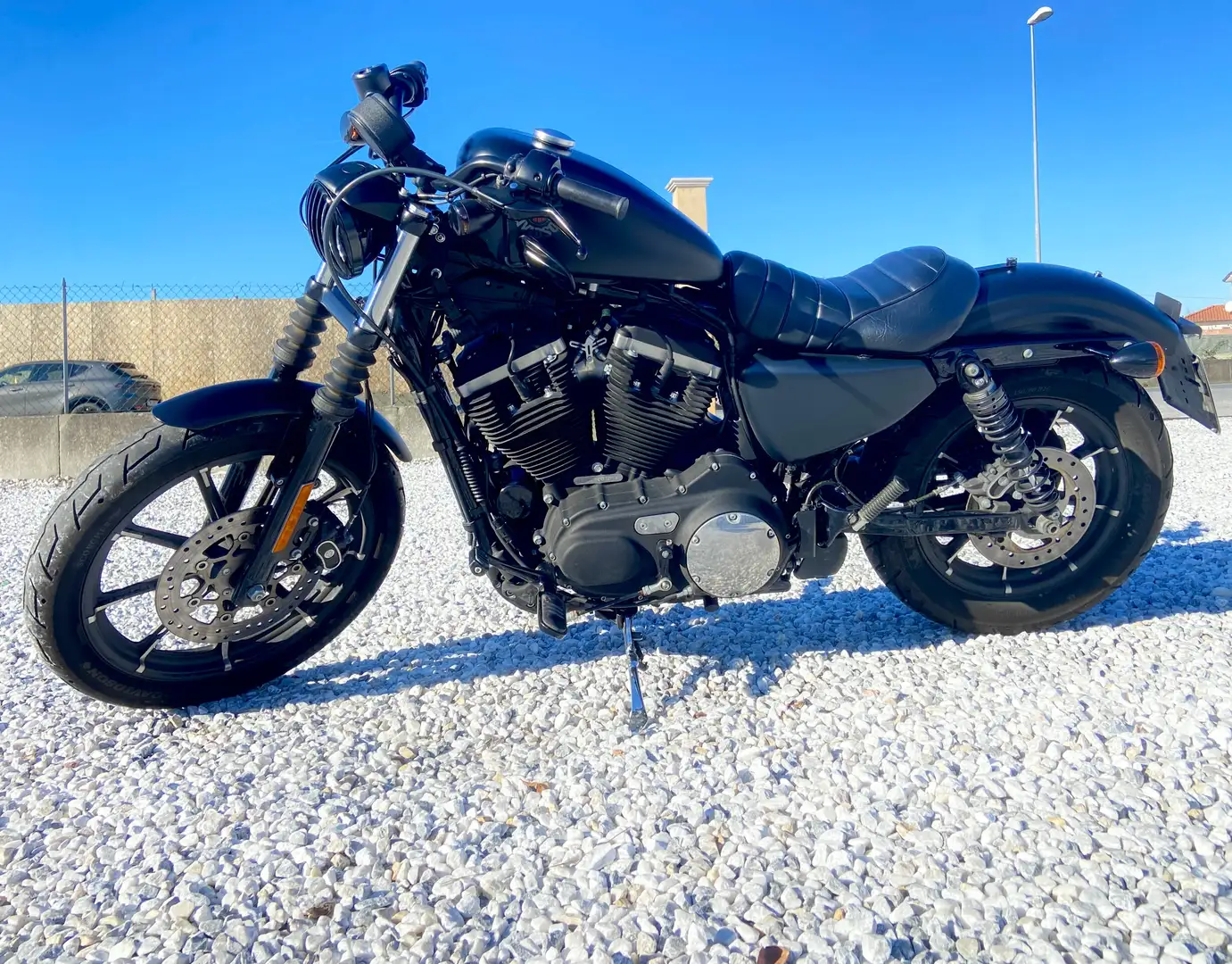 Harley-Davidson Iron 883 Negru - 1