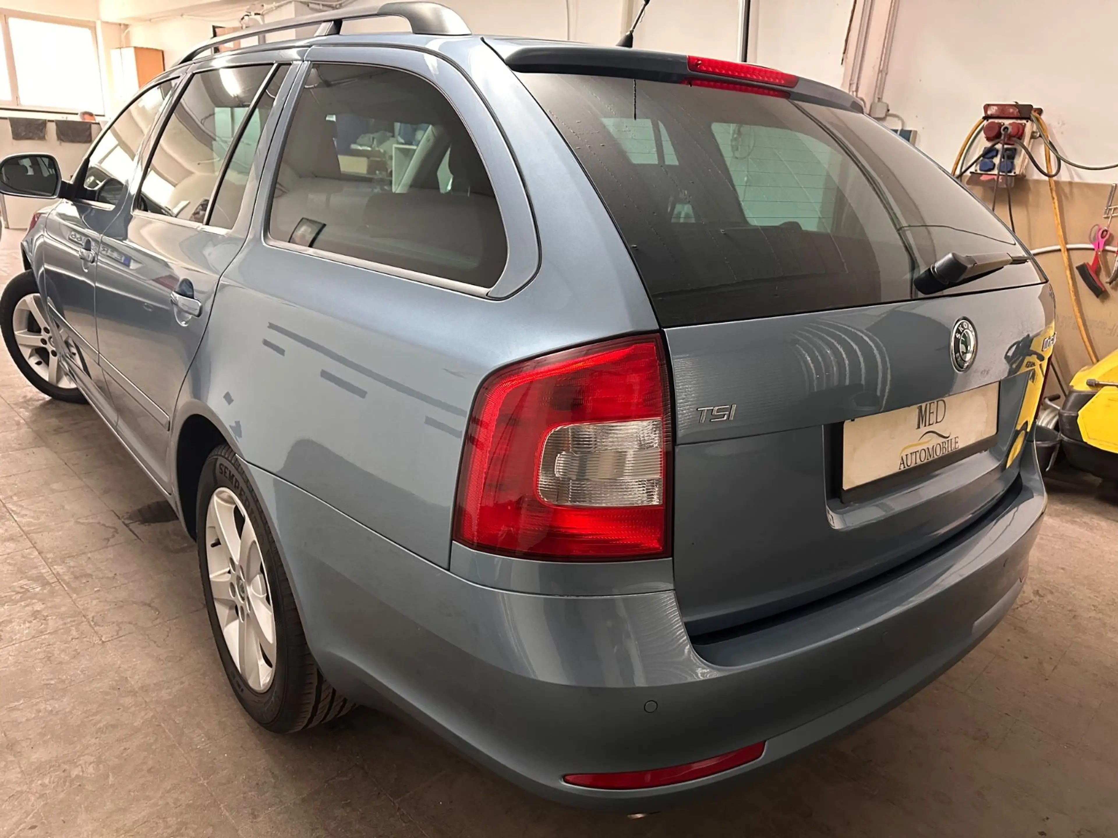 Skoda Octavia Combi Family — photo 4