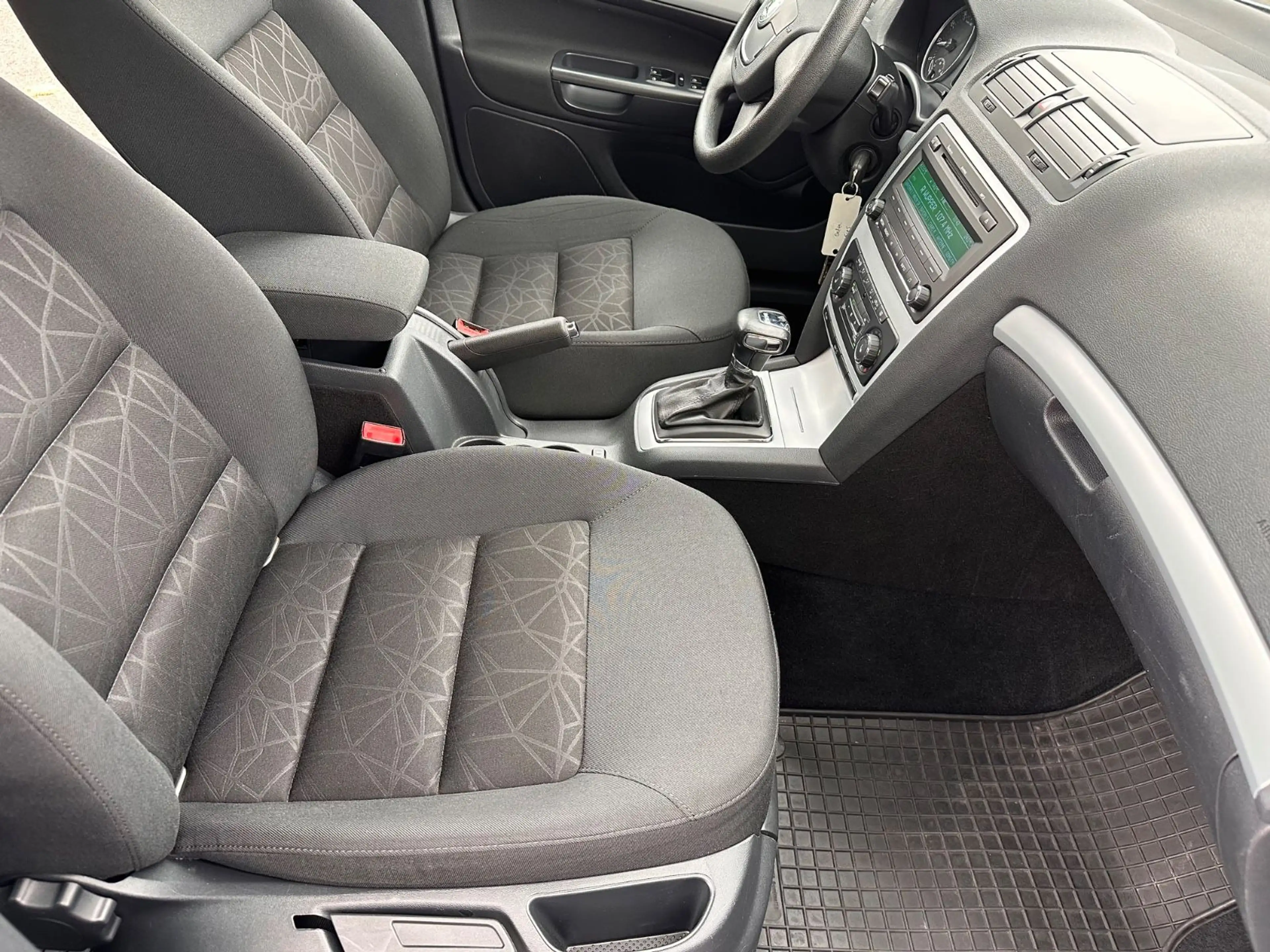 Skoda Octavia Combi Family — photo 6