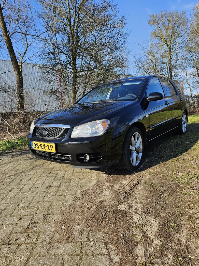 Kia Cerato 2.0-16V Sport Siyah - 1