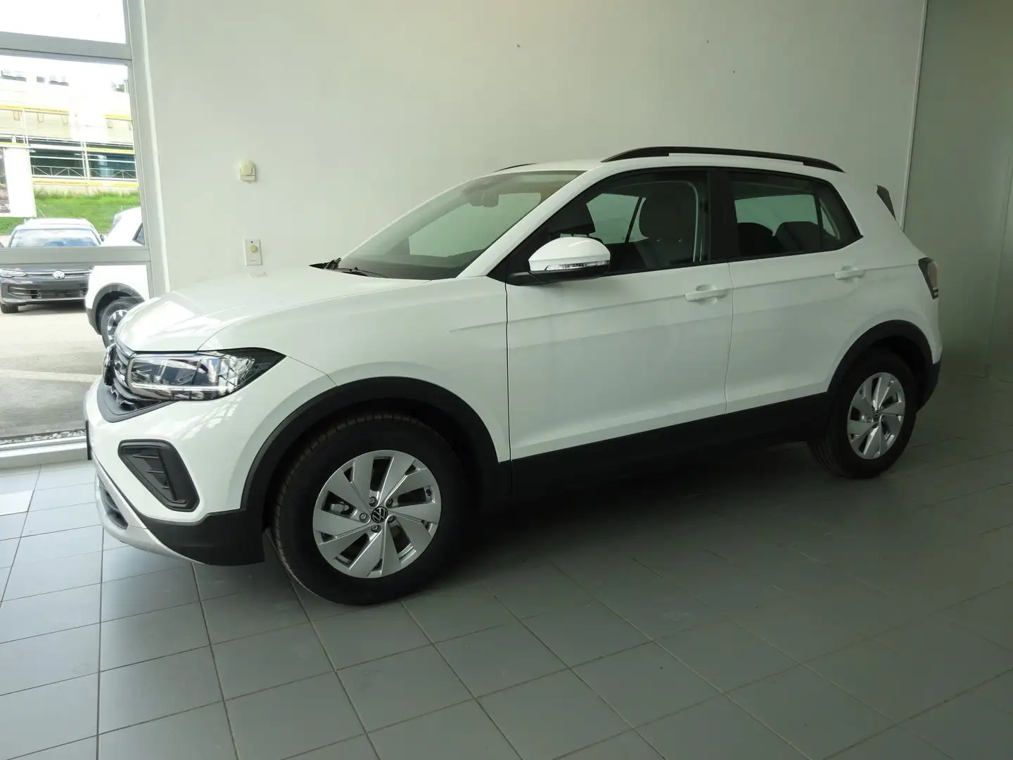 Volkswagen T-Cross 4Me TSI Weiß - 2