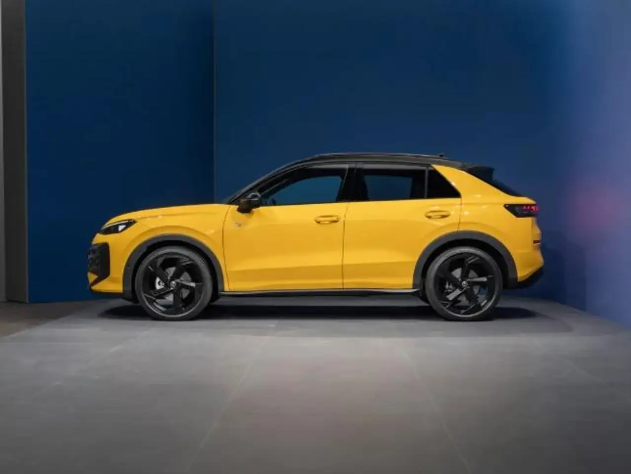 Volkswagen T-Roc T-Roc II 2025 1.5 etsi R-Line 150cv dsg 2