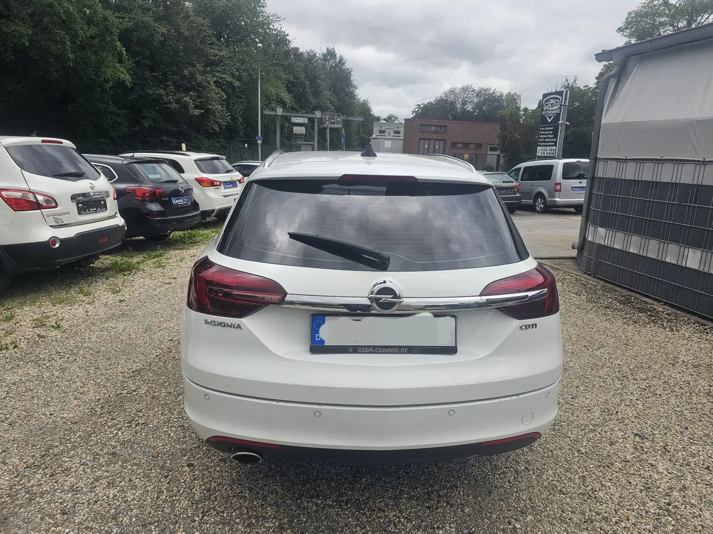 Opel Insignia 2.0 CDTI Sports Tourer Aut. Business Edition - 1