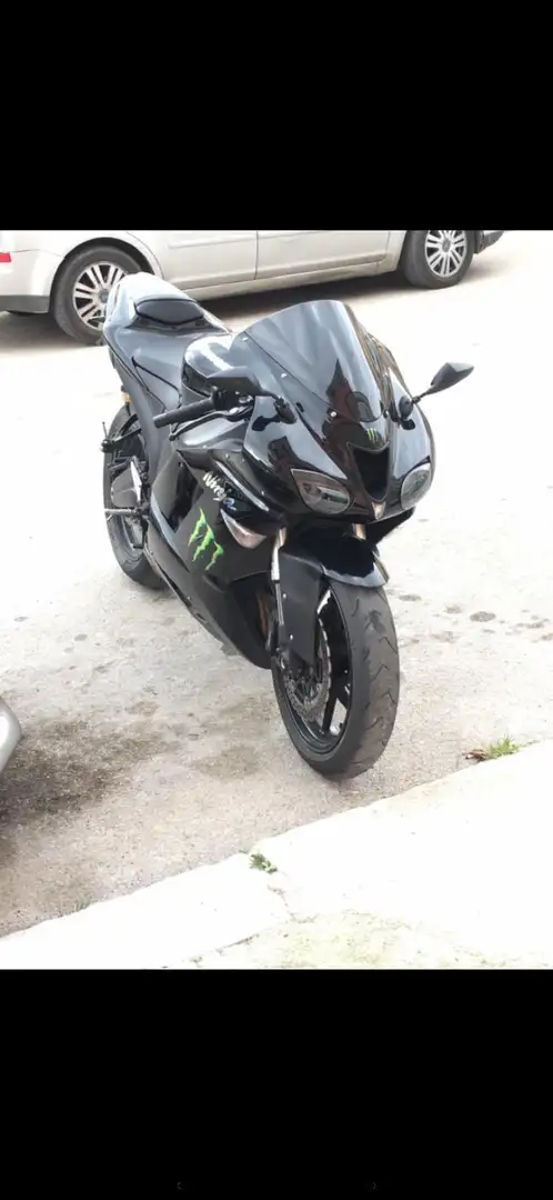 Kawasaki Ninja ZX-6R - 2