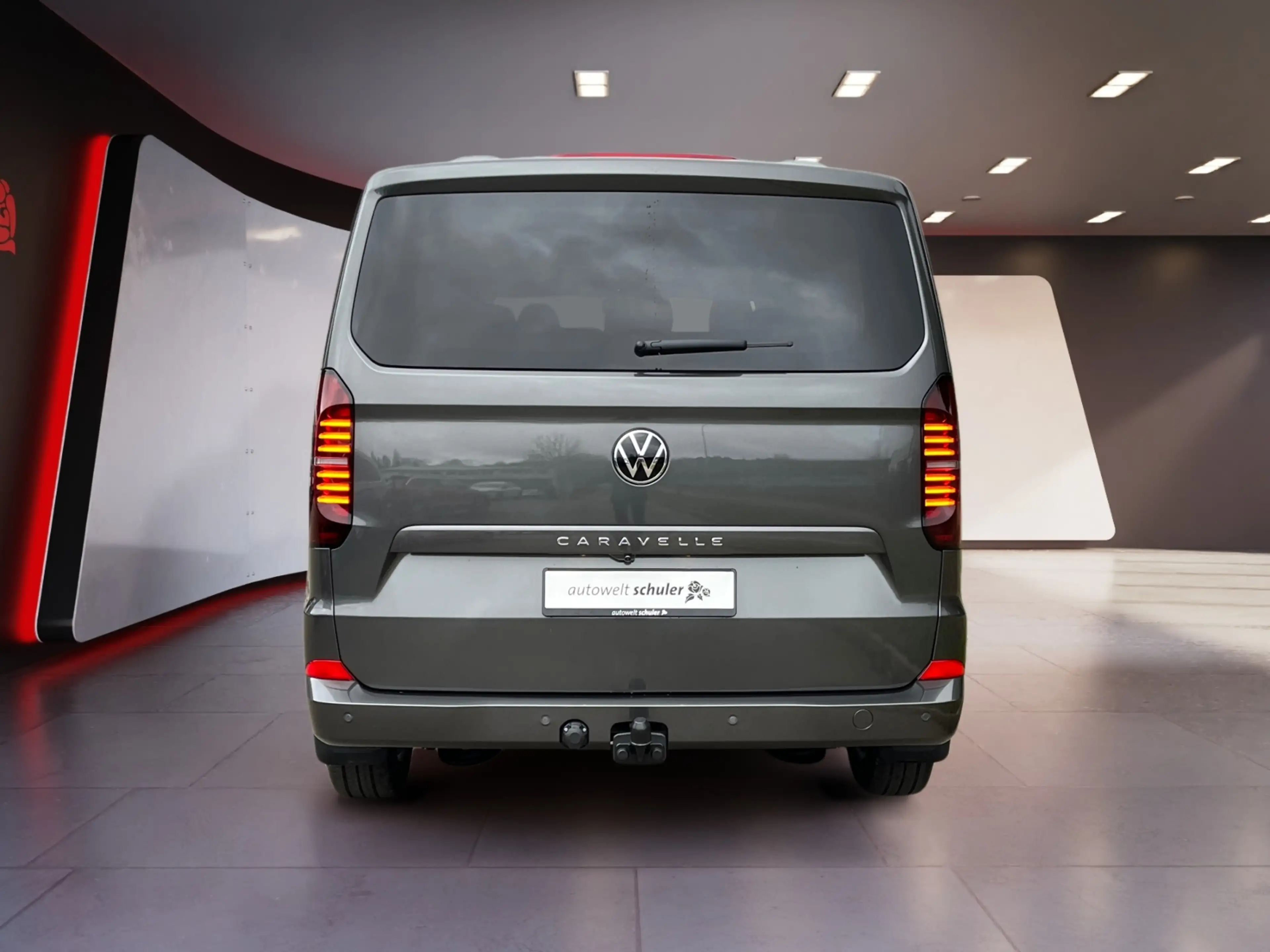 Volkswagen T7 Caravelle LR 2,0 TDI DSG 9-Stz Life AHK 360° — photo 5