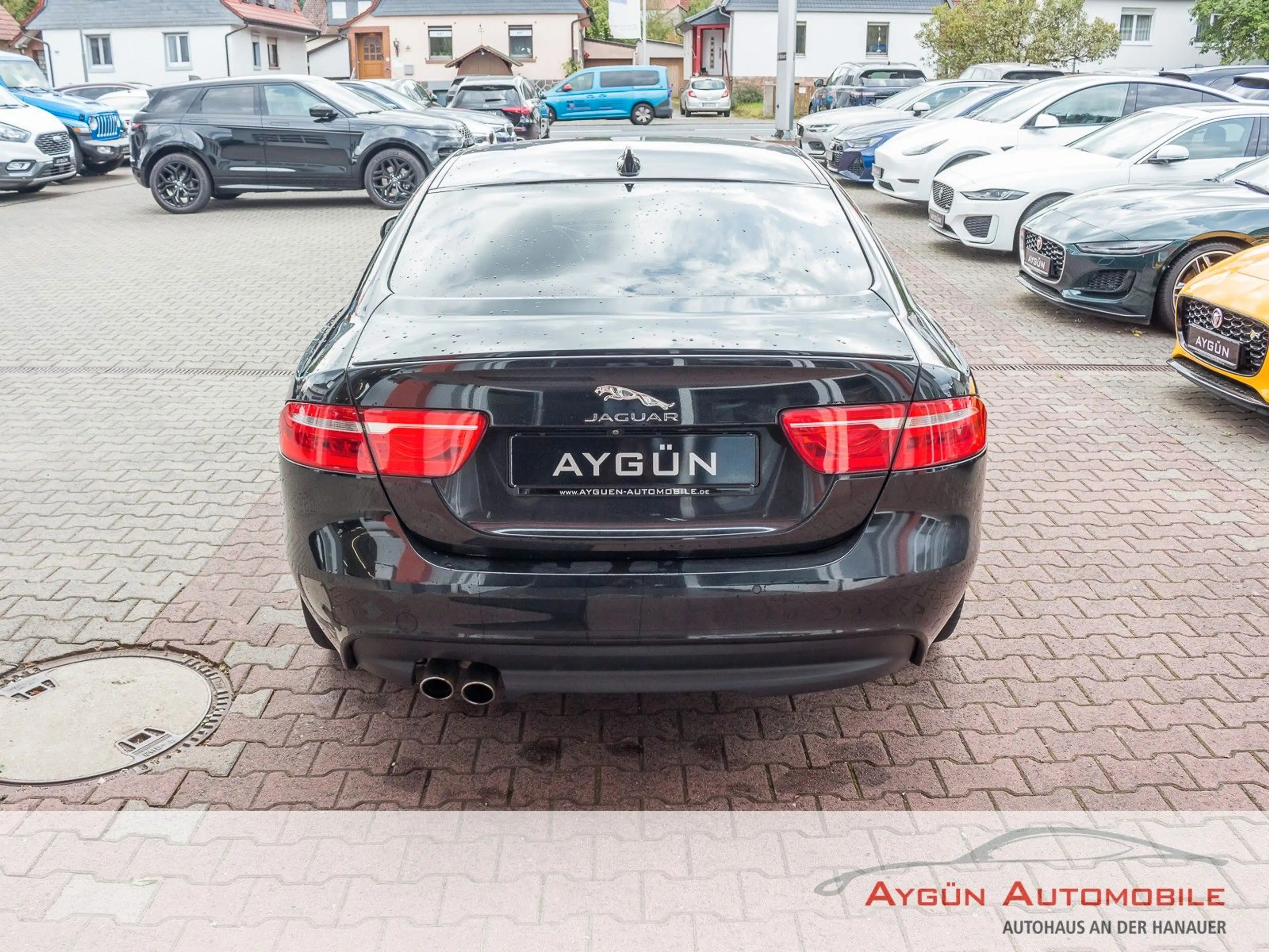 Jaguar XE R-Sport 20d — photo 5