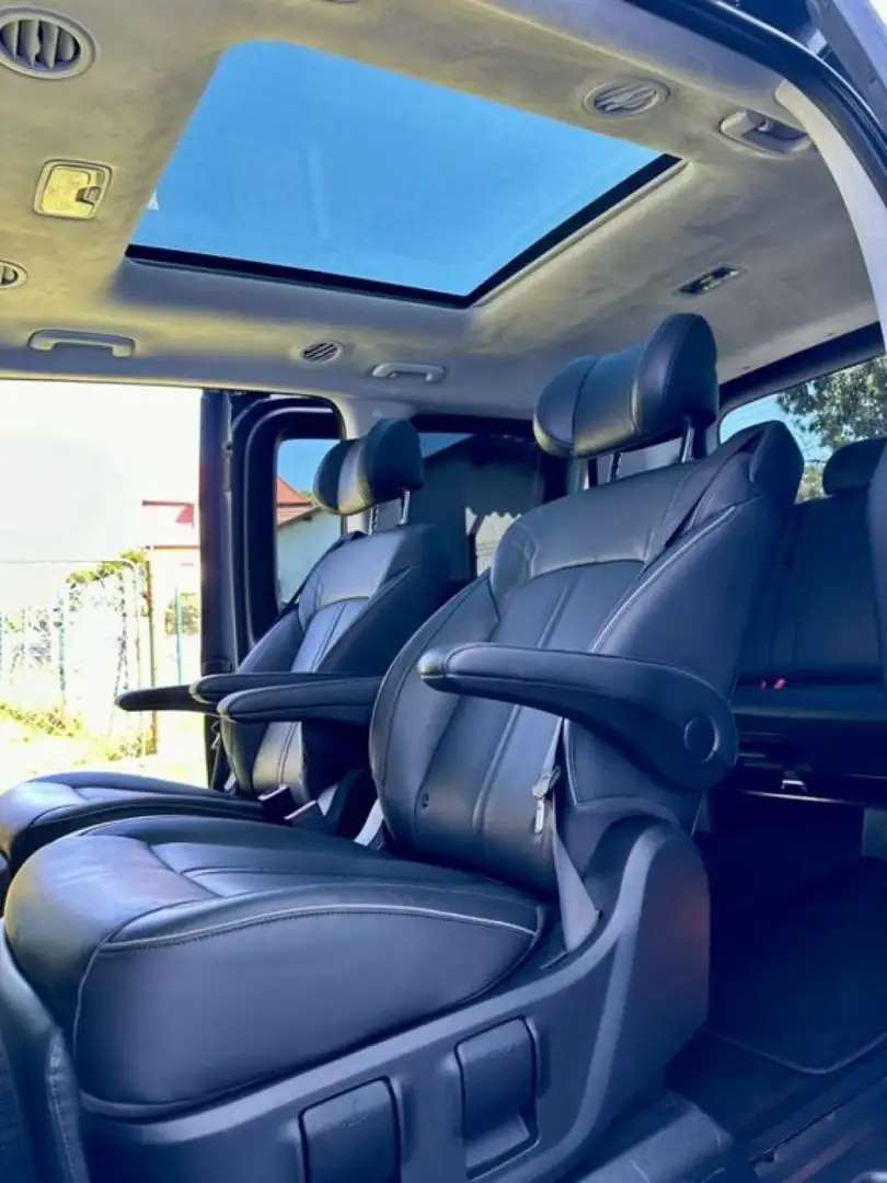 Hyundai STARIA 2.2 AT Signature 4WD 7 posti Gri - 2