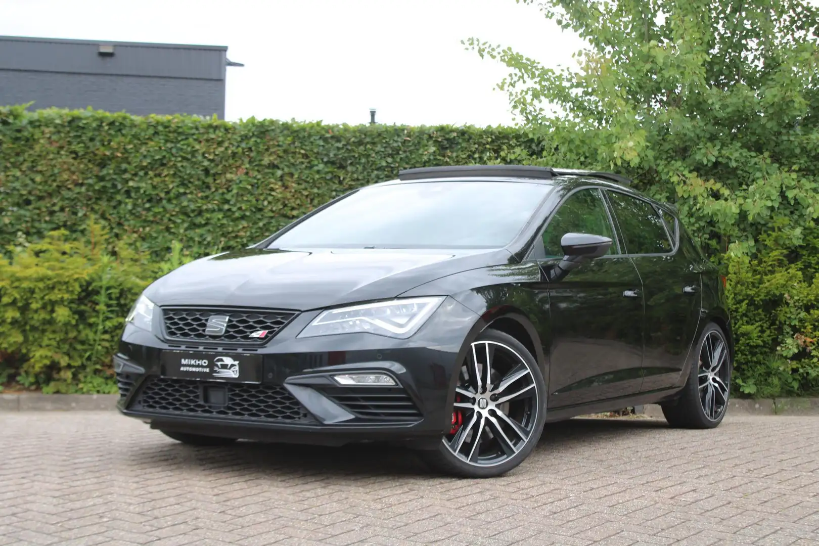 SEAT Leon 2.0 TSI CUPRA 300|Panoramadak| Schaalstoelen | Vir Zwart - 1