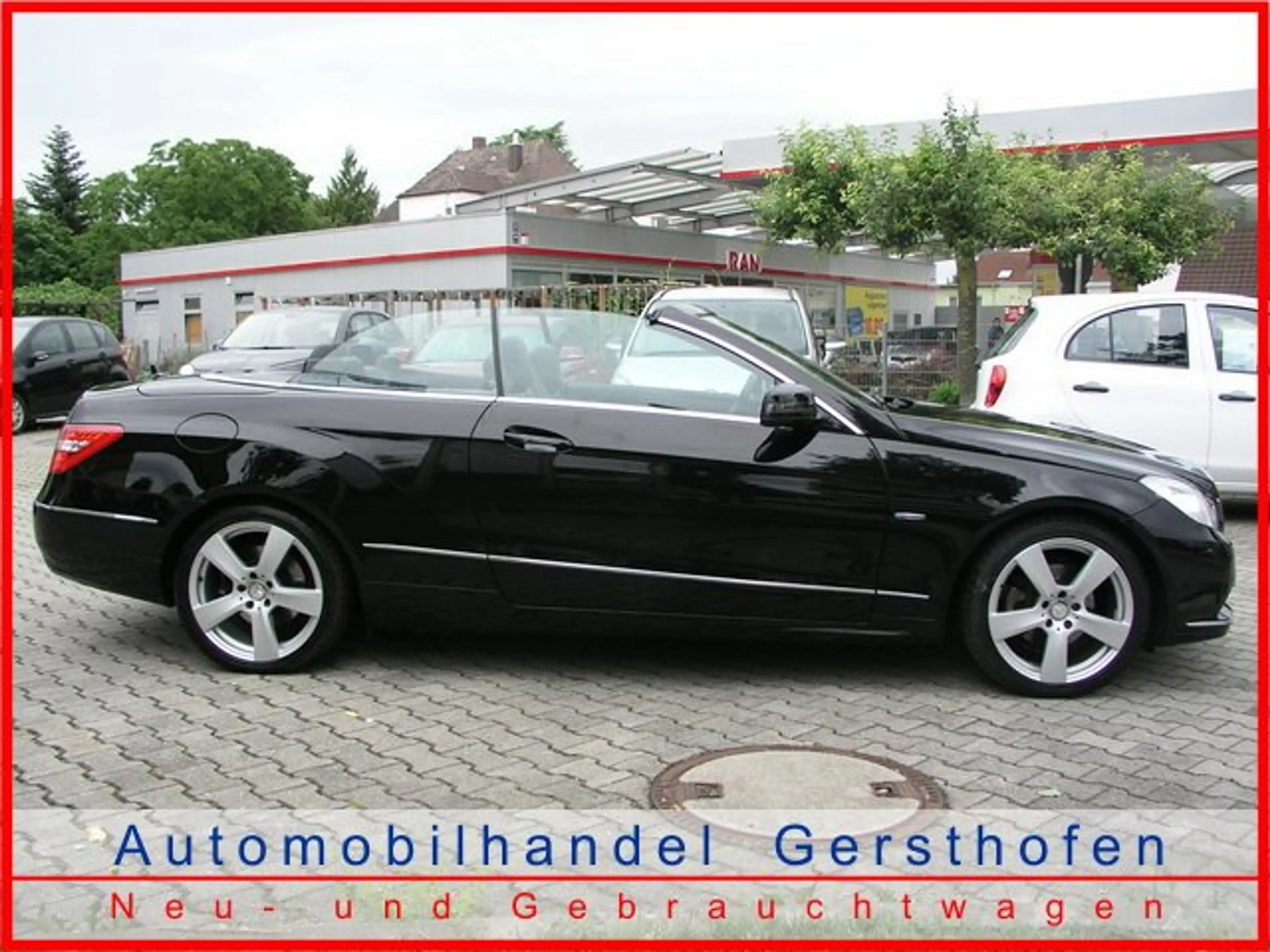 Mercedes-Benz E 250 Cabrio BlueEFFICIENCY 7G-TRONIC — photo 4