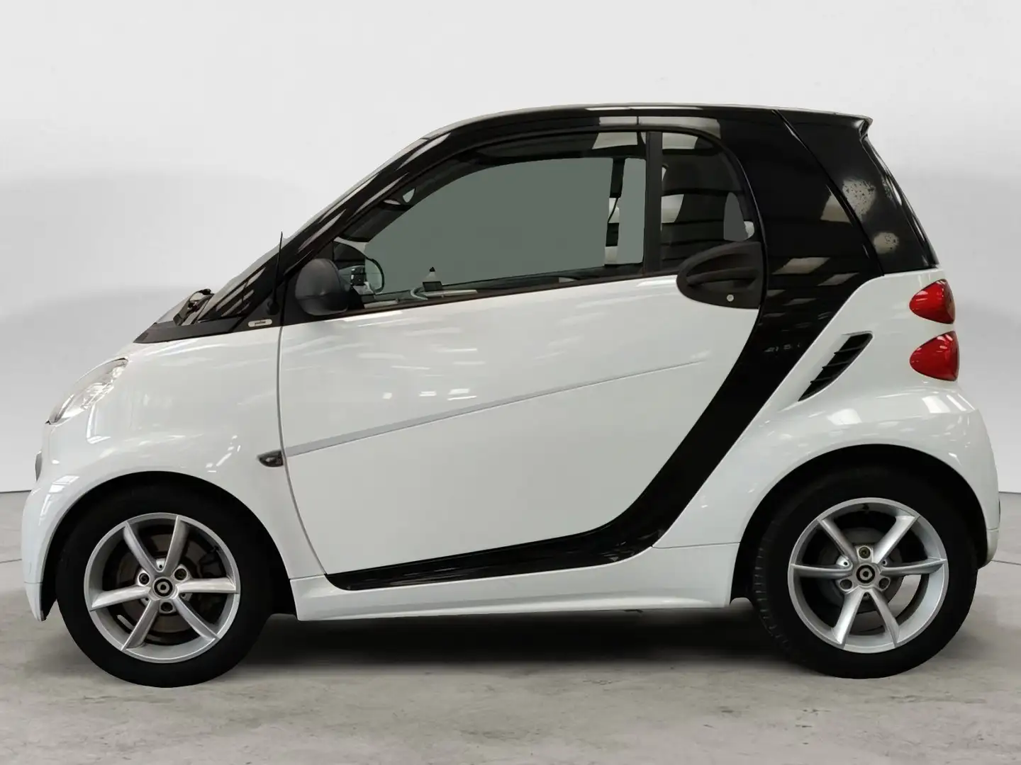 smart forTwo fortwo 1000 52 kW MHD coupé pulse Weiß - 2