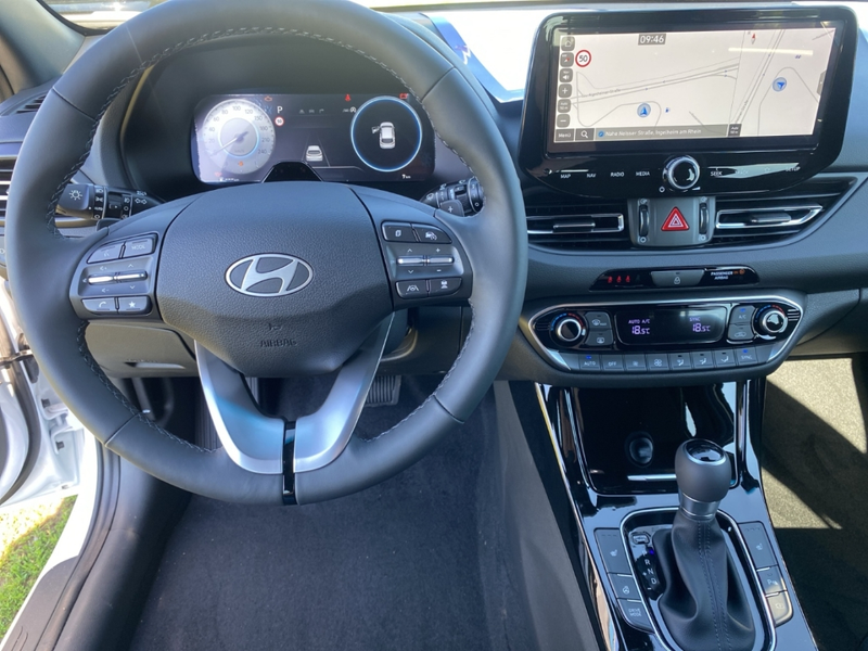 Hyundai i30 Trend FL 5-Türer (MY26) 1.6 Plus-Paket, Panoramagl — photo 14