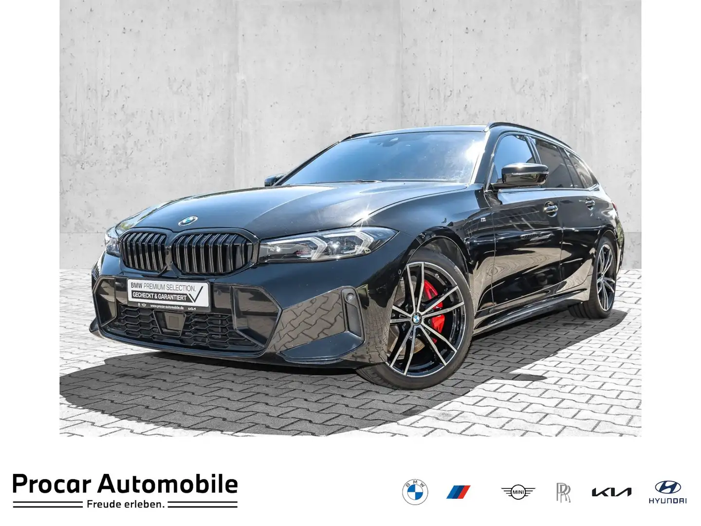 BMW 330 i xDrive Touring LCI Schwarz - 1
