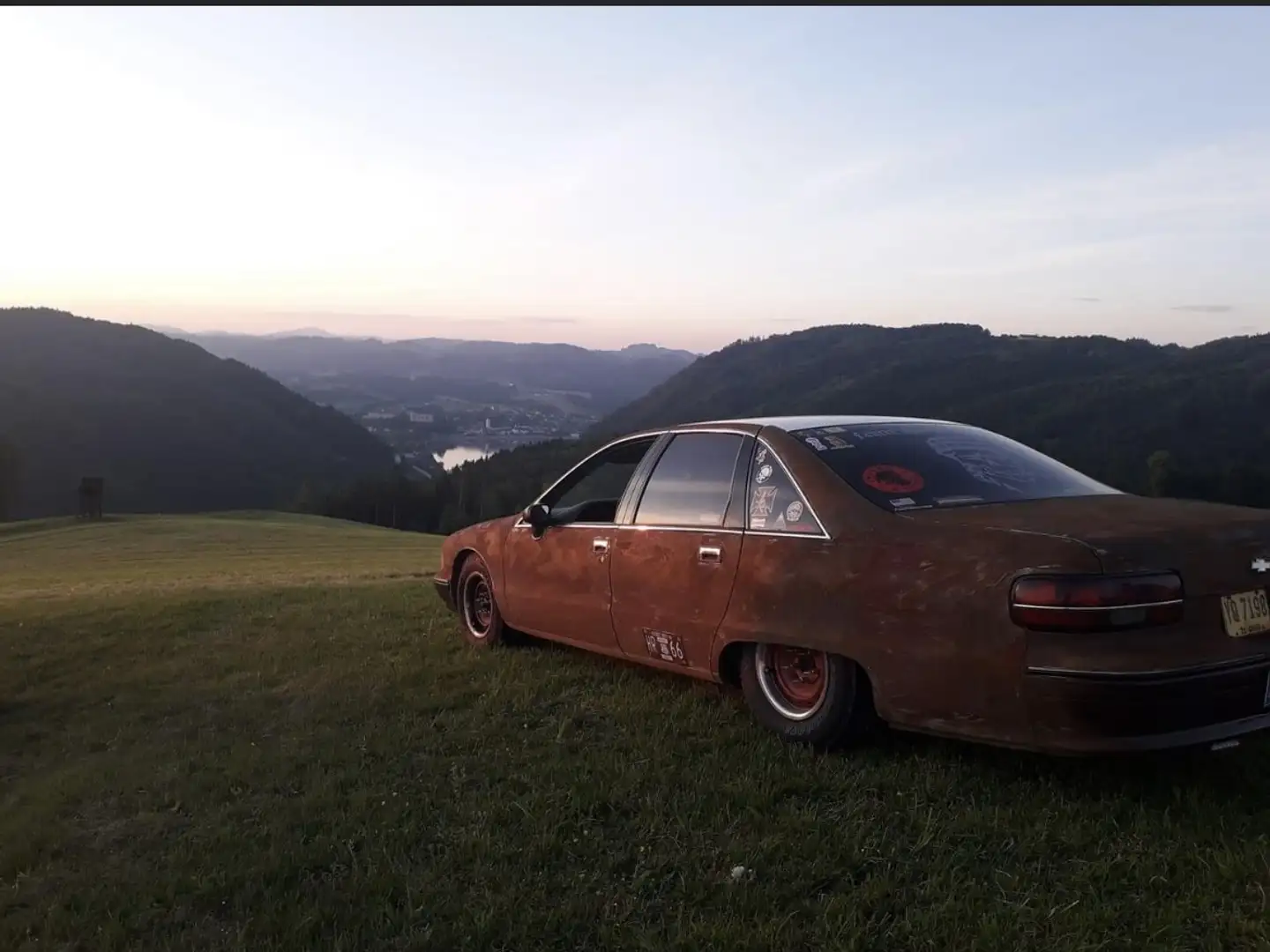 Chevrolet Caprice Classic - 2