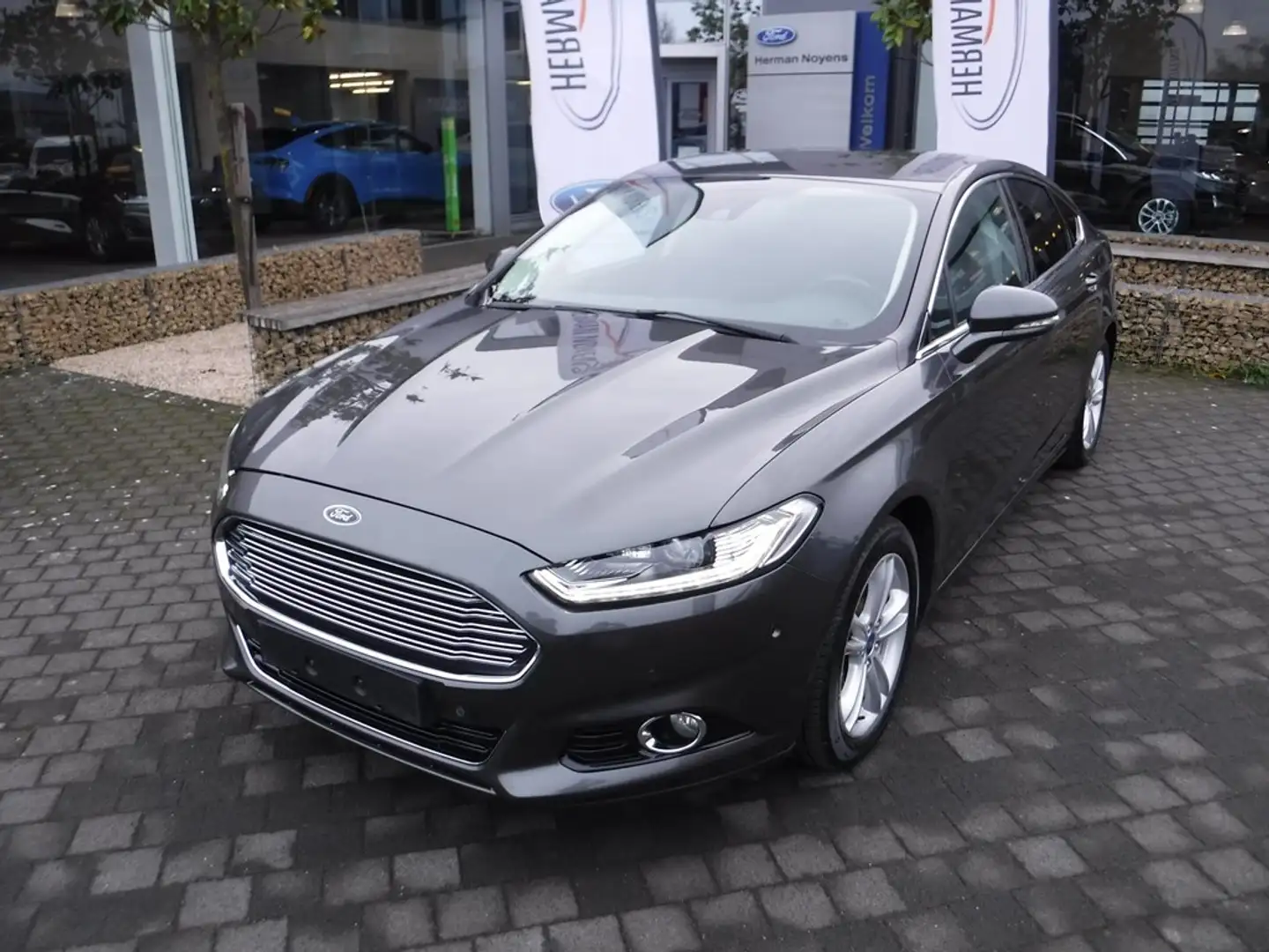 Ford Mondeo Titanium Gris - 1